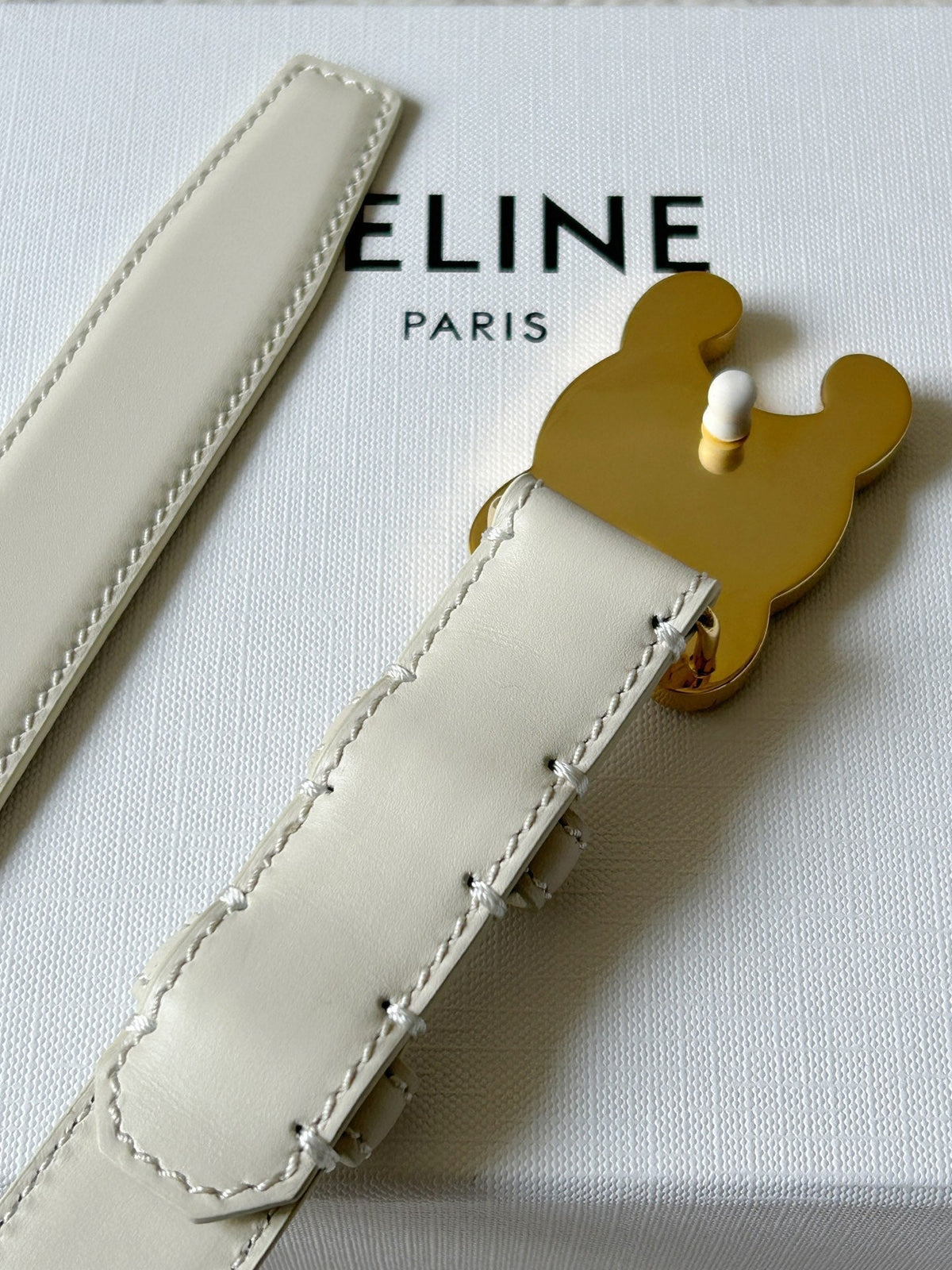 CELINE TRIOMPHE BELT 24MM IN WHITE CALFSKIN WITH LEATHER BUCKLE